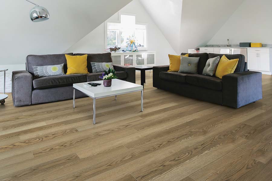 About luxury vinyl in Hilliard, OH from Diamond Carpet Installation